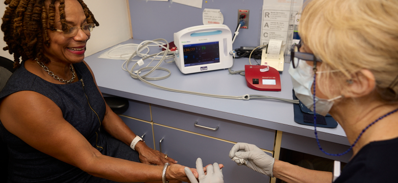 Minister Blood Donation