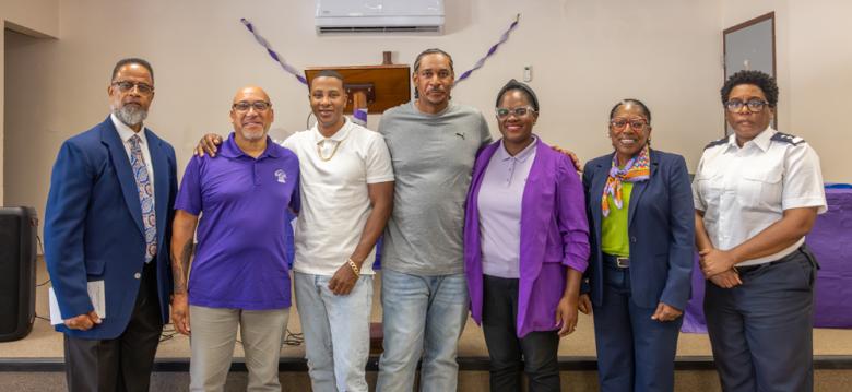 Right House Living Graduation